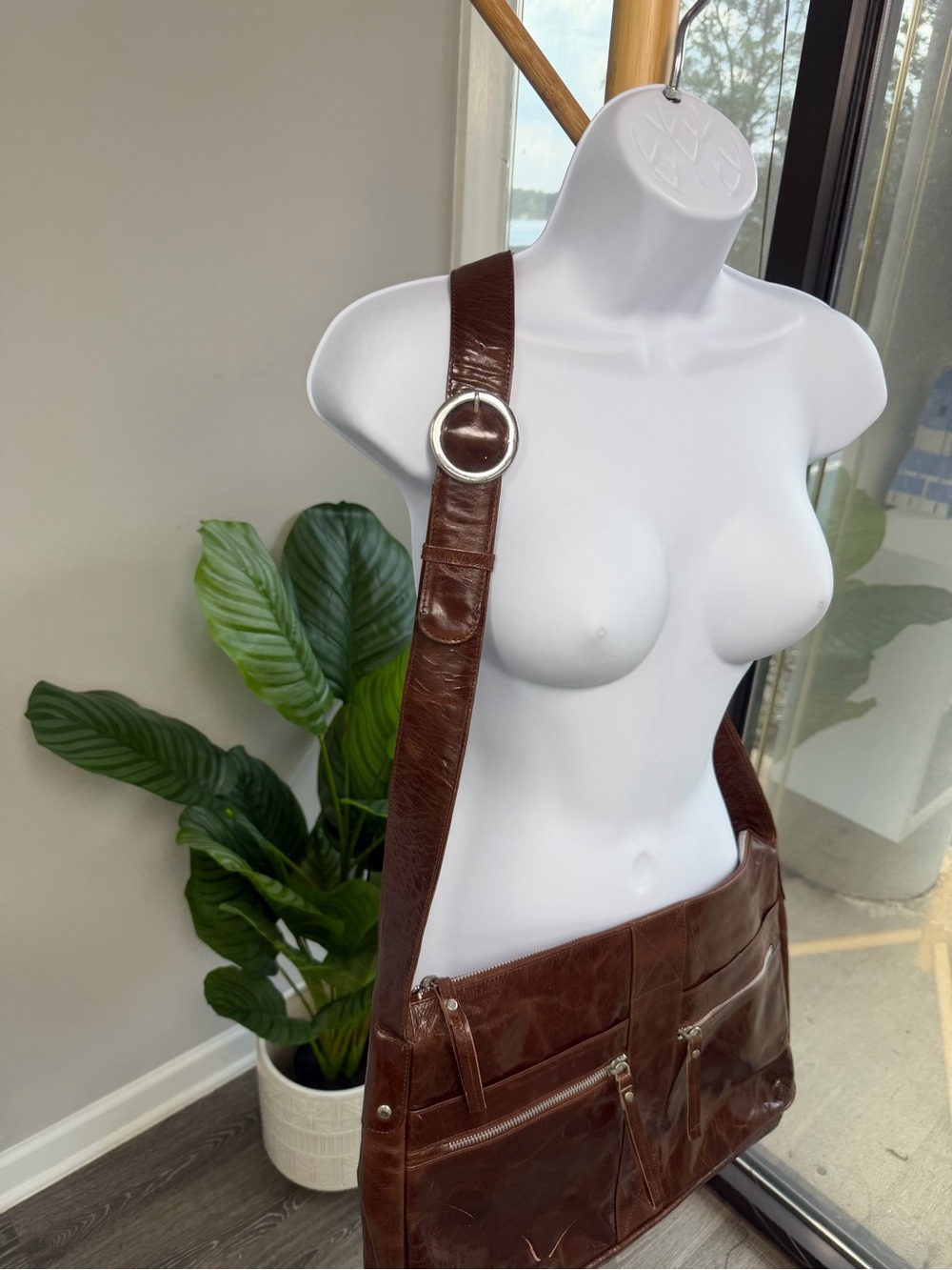 Vintage Latico Brown Leather Satchel Crossbody Bag - Picture 3 of 16